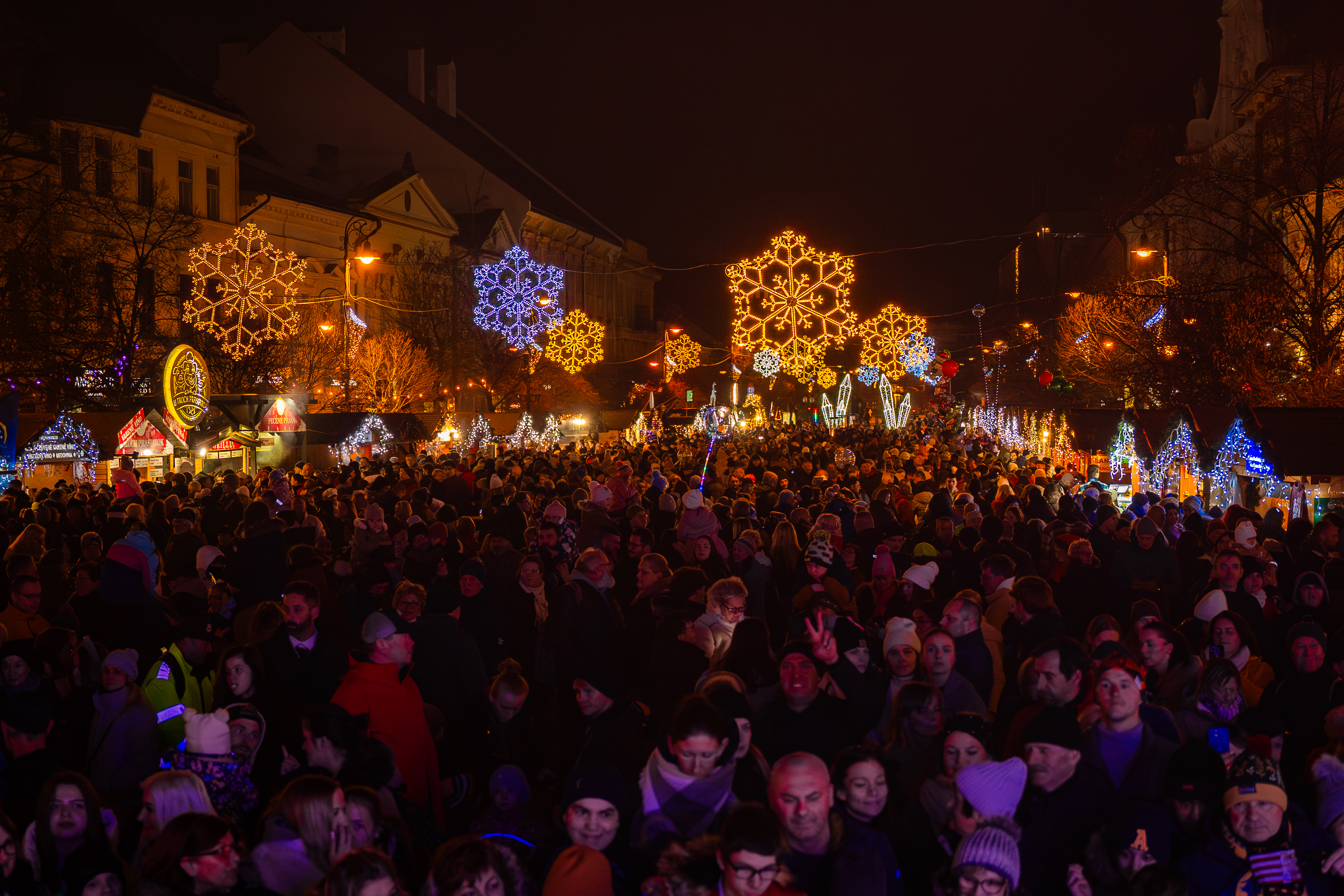 Slavnostne otvorenie Kosickych rozpravkovych Vianoc 2025 a primatorsky punc-60